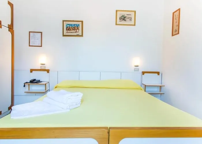 Canasta Szálloda 3*